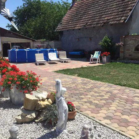 بيت للعطل Holiday Balatonbereny/balaton 33082 Balatonberény